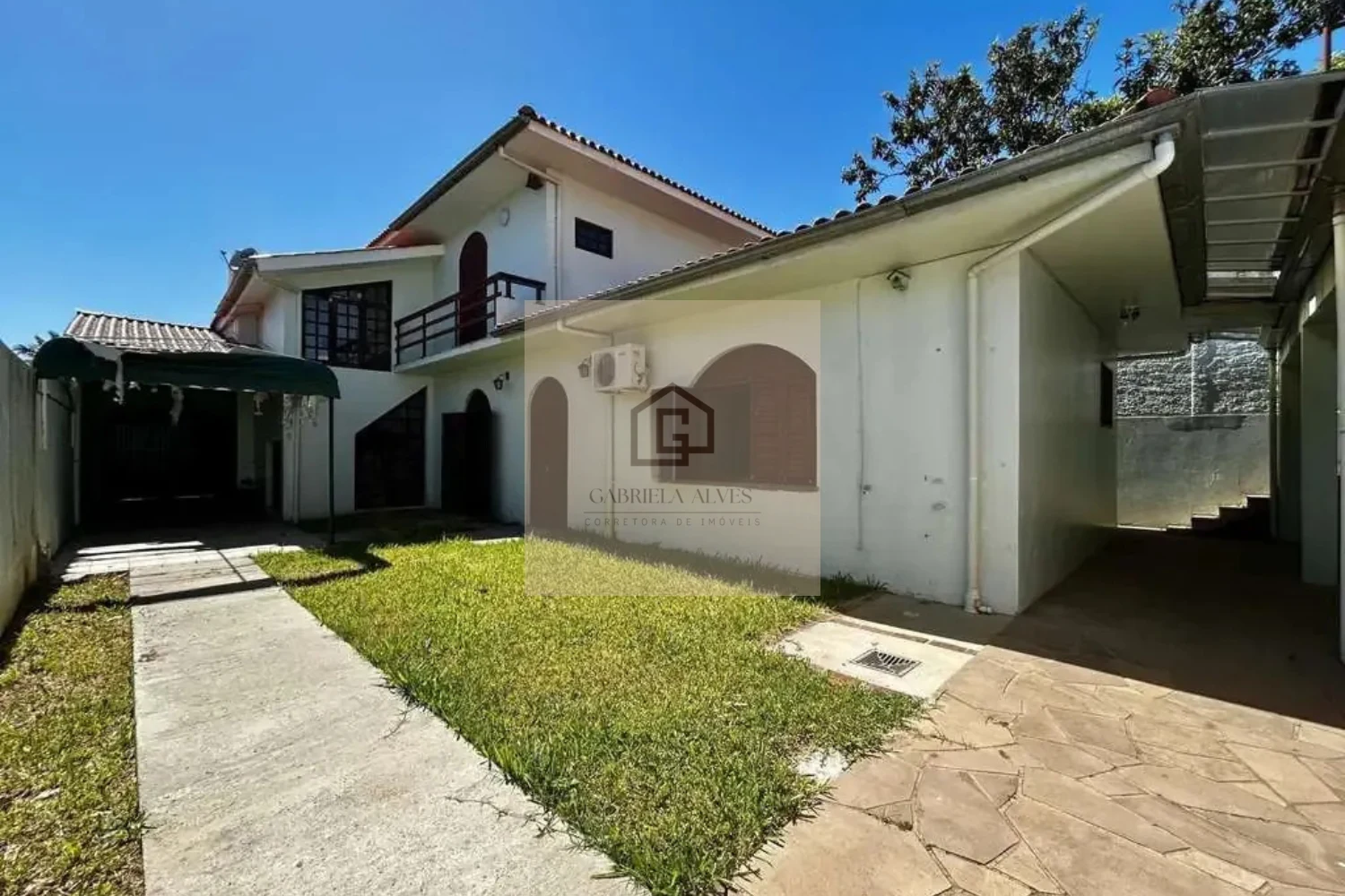 Casa próxima ao colégio Riachuelo de Camobi