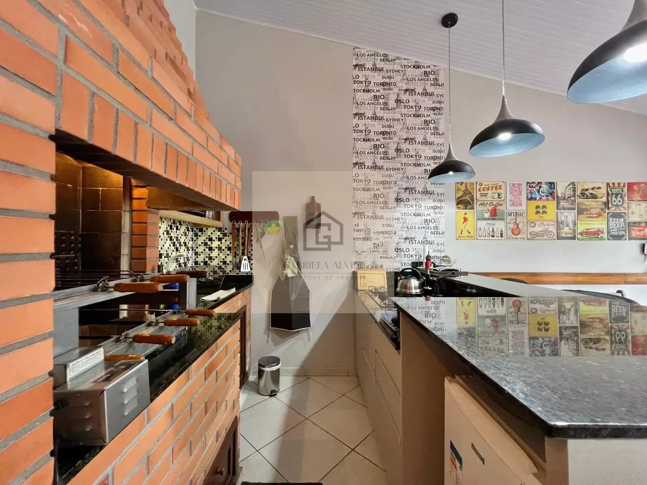 Casa em Faixa Velha de Camobi