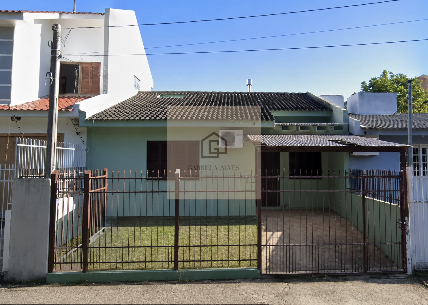 Casa no Madre Paulina por R$ 570.000,00