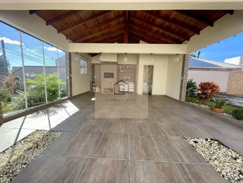 Casa no Alto da Colina por apenas R$ 870.000,00