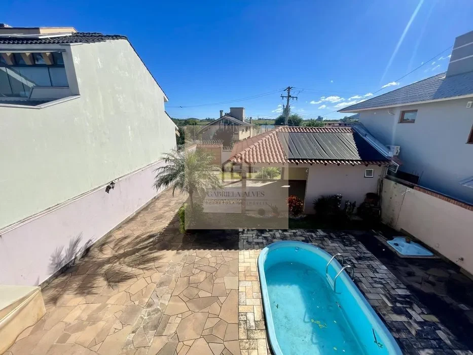 Casa no Alto da Colina por apenas R$ 870.000,00