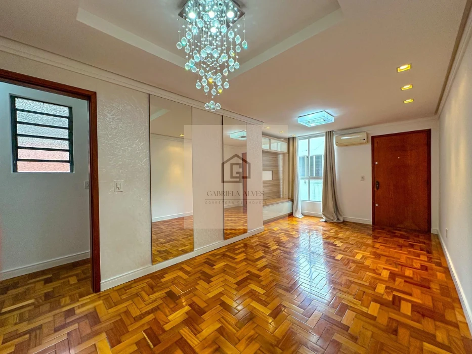 Apartamento 2 dormitórios semimobiliado