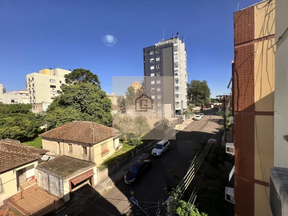 Apartamento 2 dormitórios semimobiliado