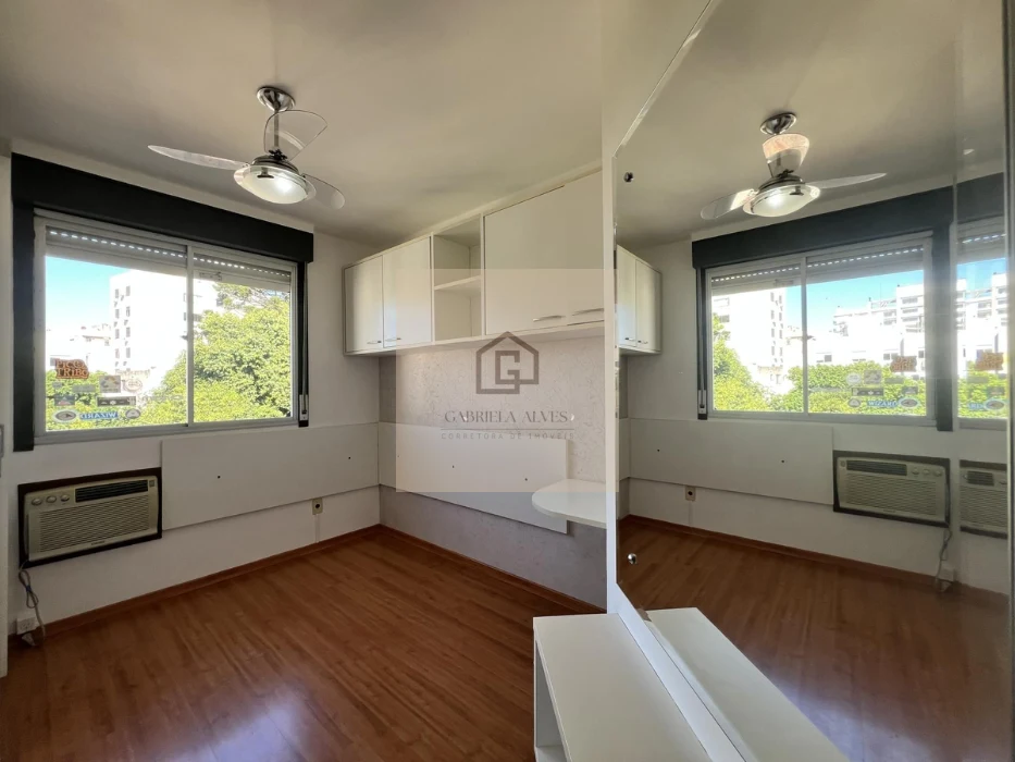 Apartamento 2 dormitórios semimobiliado