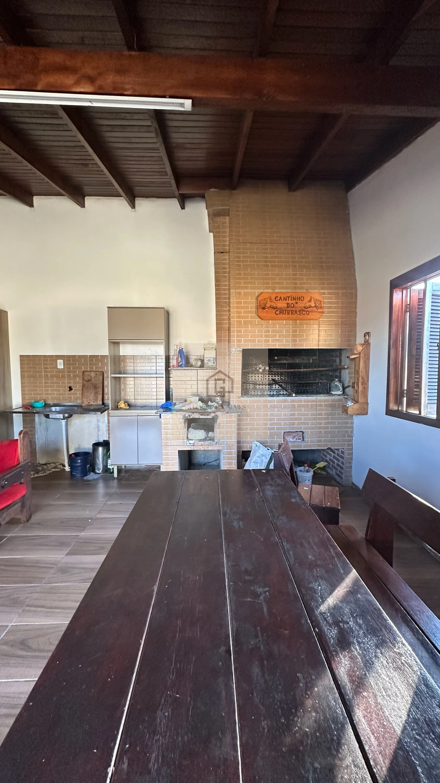 Casa com pavilhão no bairro São José