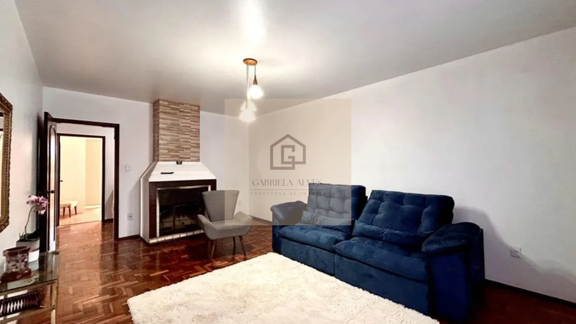 Casa com Piscina e Espaço Gourmet | 4 Dormitórios no Bairro São José