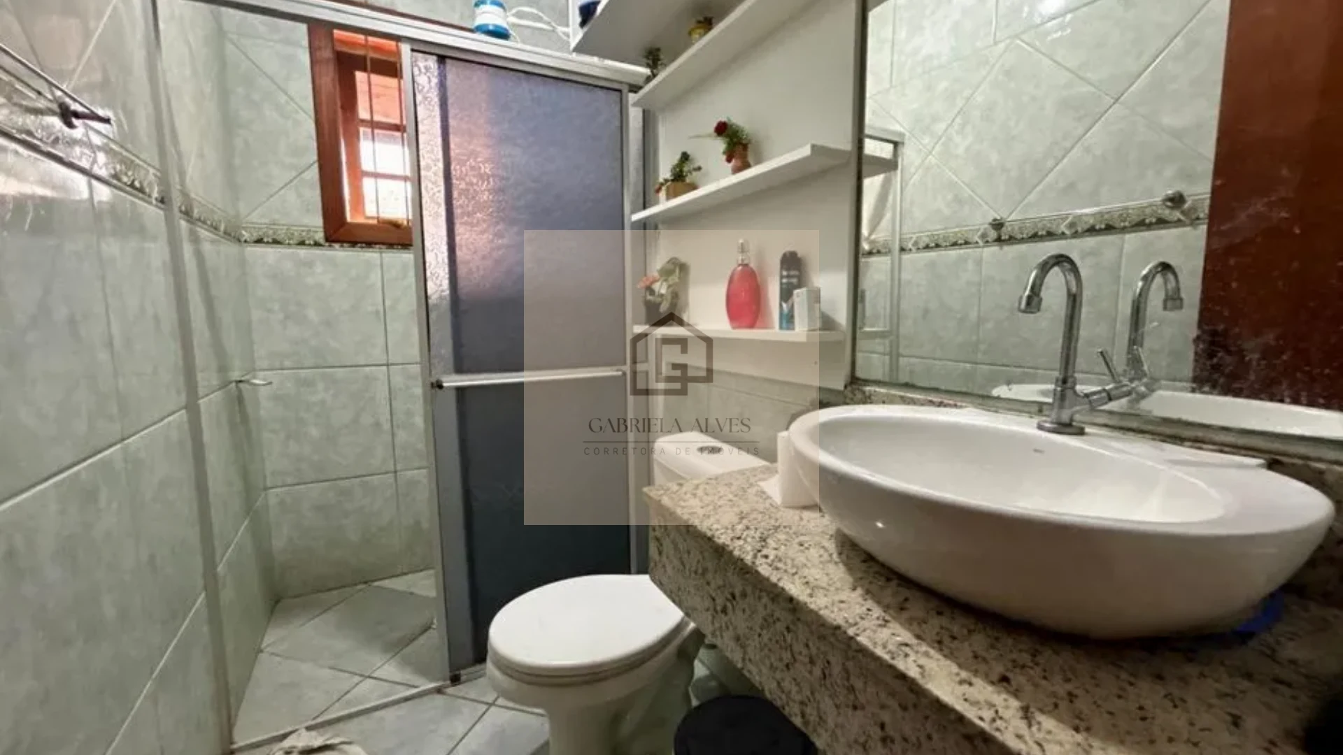 Casa com Piscina e Edícula à Venda no Bairro Dom Antônio Reis | 3 Dormitórios e 2 Vagas