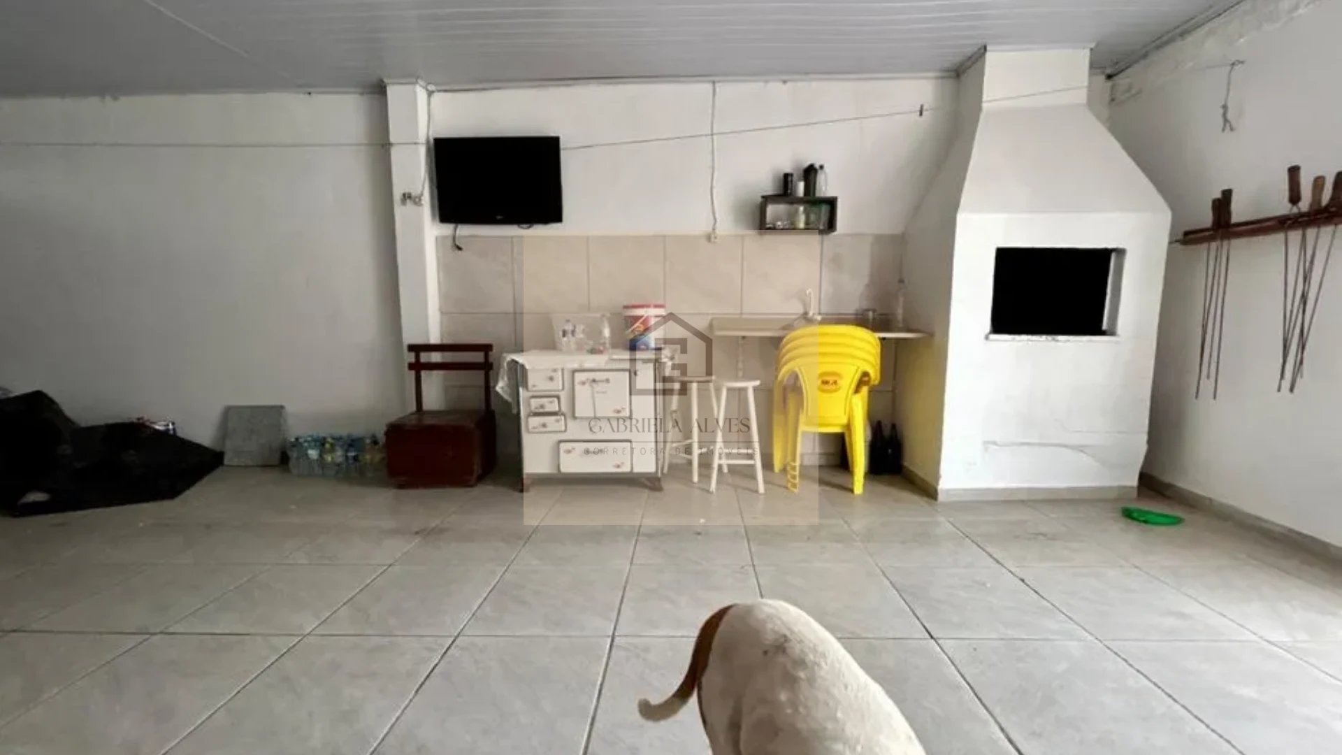 Casa com Piscina e Edícula à Venda no Bairro Dom Antônio Reis | 3 Dormitórios e 2 Vagas