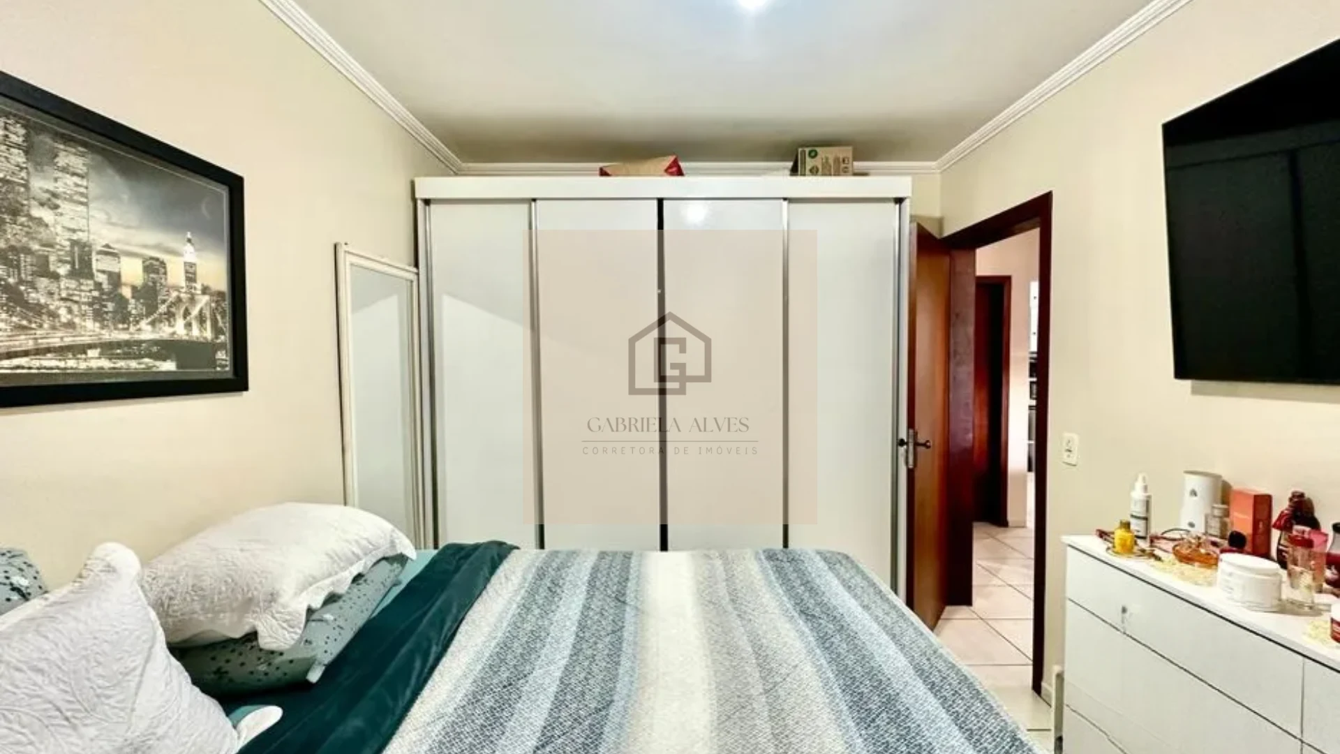 🏡 Casa Semimobiliada com 2 Dormitórios e Churrasqueira no Bairro Tomazetti