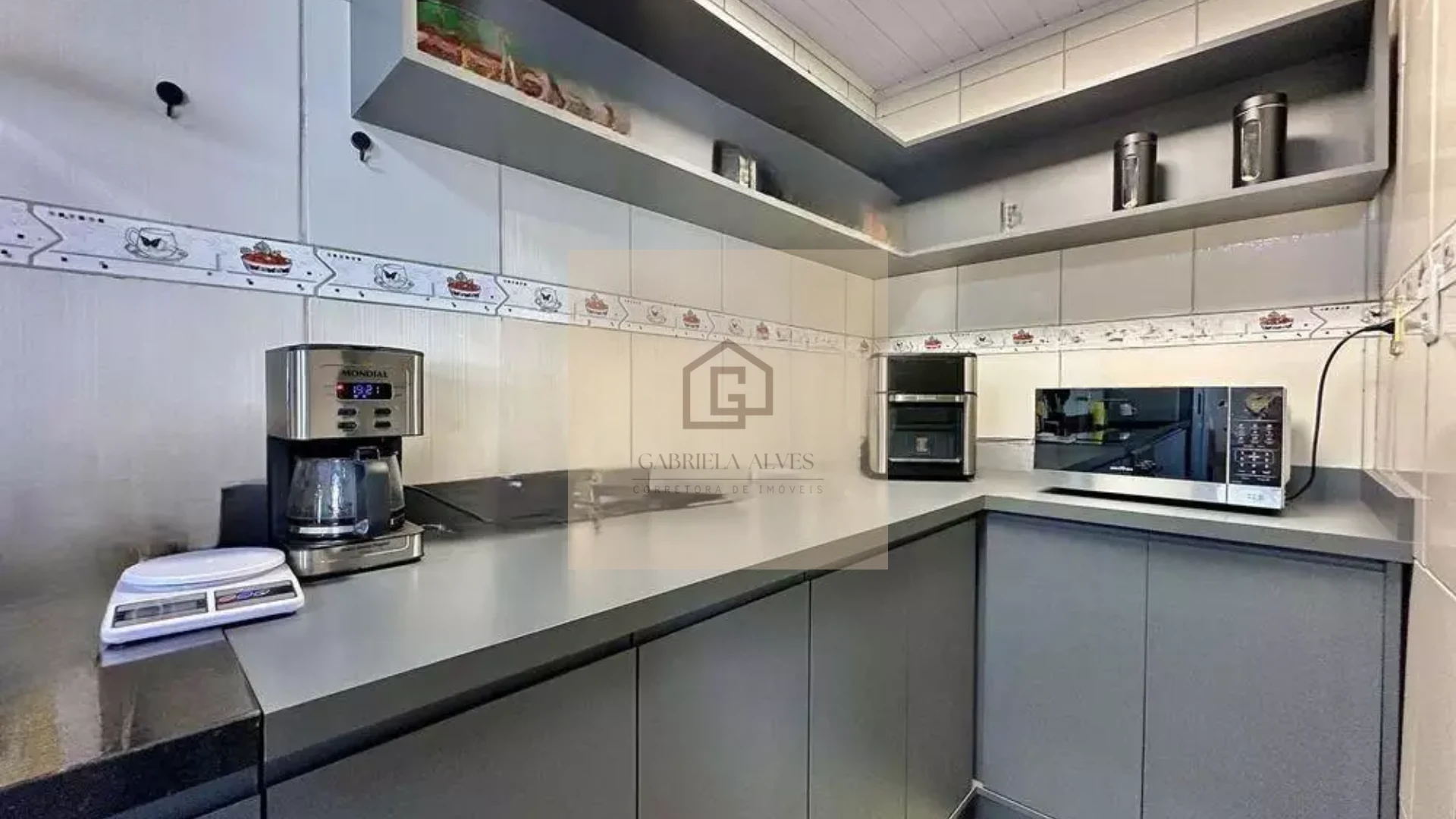 Casa com Piscina e Espaço Gourmet, Semimobiliada no Bairro Juscelino Kubitscheck | 130 m² Privativos